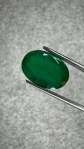 Émeraude naturelle de 4,27 carats, provenant de la mine de Zambie, de forme ovale, vert profond, pierre précieuse pour bague de luxe, pendentif, bijoux personnalisés - Product Image 4