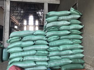เมล็ดกาแฟโรบัสต้าคั่วเต็มเมล็ดคุณภาพสูงสุดสำหรับเอสเพรสโซ |   บรรจุภัณฑ์แบบกำหนดเอง OEM |   เซเลสเต วิลาโคนิค |   ธรรมชาติ 100% |   กระสอบป่าน 60 กก. - Product Image 5