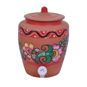 Pot à eau indien Lay Red 11L durable et écologique - Product Image 1