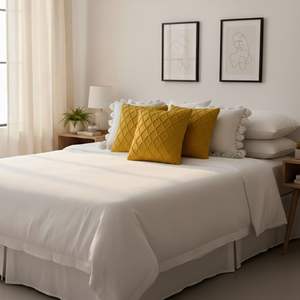 Juego de Fundas de Almohada de Punto con Diseño de Diamantes Amarillos y Pompones Blancos, 5 Piezas, Fundas Decorativas Brillantes para Sofá y Cama - Product Image 5