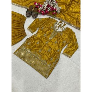 Ensemble élégant jaune en polyester de créateur, comprenant un haut de soirée Salwar Kameez, un pantalon Sharara Plazzo et une dupatta, taille M - Product Image 6
