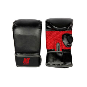 Guantes de boxeo de color sólido hechos con el mejor material, guantes de boxeo de bajo precio, guantes de boxeo de diseño personalizado. - Product Image 1