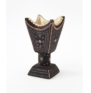 Quemador de incienso árabe de madera de alta calidad con adornos dorados - Product Image 3