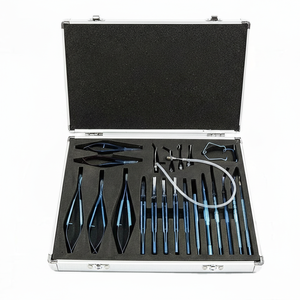 Juego de 21 Instrumentos Quirúrgicos Oftálmicos de Titanio para Cataratas con Estuche - Product Image 1