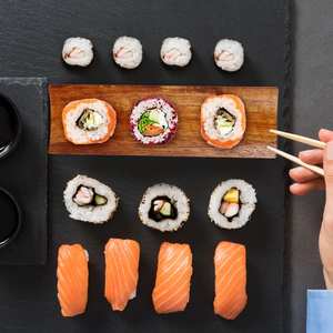 Bandeja larga de madera estilo japonés para servir sushi, bandejas de madera para servir alimentos, bandeja de madera al por mayor de Vietnam - Product Image 3