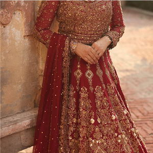 ชุดเลเฮนกาสำหรับเจ้าสาวชาวปากีสถานแบบทันสมัย พร้อมเสื้อครอปท็อปปักโลโก้ตามสั่ง ความยาวคลุมเท้า ผ้าฝ้าย 100% ซิปแบบคลาสสิก - Product Image 5