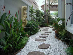 Galets naturels concassés en gros, gravier blanc pour la décoration de jardins et de parcs extérieurs - Product Image 3