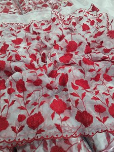 Women's <b>Red</b> Floral Printed <b>Saree</b> Traditional Indian Wear Loose Fit Polyester Casual Outfit All Seasons Floor-Length - Product Image 5