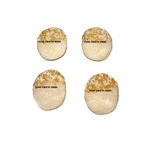 Posavasos de resina epoxi personalizado cuadrado redondo taza de té cristal madera resina posavasos de STAR CRAFTS INDIA para artículos de decoración del hogar - Product Image 1