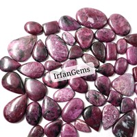 Rubis zoïsite en cabochon en vrac, prix de gros, forme et taille, pierres semi-précieuses de guérison, rubis zoïsite en cabochon en vrac, pierres précieuses