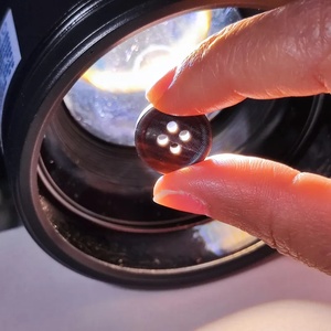 Botón de Imitación de Cuerno de Búfalo Gris Oscuro Hecho a Mano con Técnicas de Grabado para Trajes, Blazers, Abrigos, Pantalones y Ropa Deportiva - Product Image 5