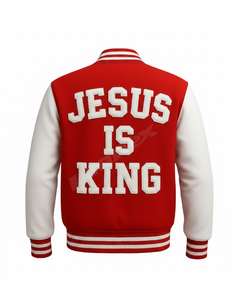 Chaqueta Universitaria Unisex con Cruz y Manos en Oración, Estilo Letterman, Personalizable, Impermeable y Ecológica - Product Image 4