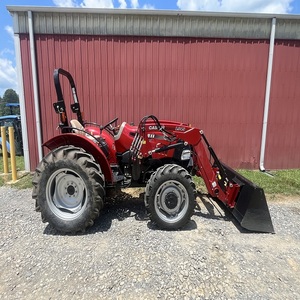 Tracteur Case IH Farmall 60A de qualité supérieure pour une excellence agricole, offrant un moteur haute performance et des fonctionnalités avancées - Product Image 1