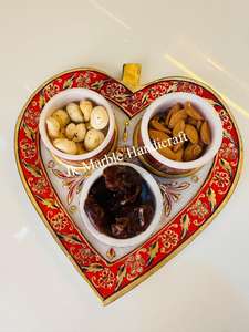 Pièce d'antiquité unique, plaque en marbre blanc et laiton, artisanale, en pierre naturelle - Product Image 2