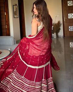 Ensemble Lehenga Choli en soie traditionnel indien pakistanais pour femmes avec dupatta, longueur au sol, pour mariage et fêtes, coupe classique - Product Image 6