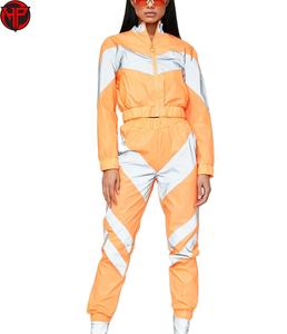 Ensemble survêtement coupe-vent en nylon personnalisé pour femmes, vêtements de sport respirants, résistants à l'eau, couleur personnalisée, survêtement coupe-vent en nylon - Product Image 1
