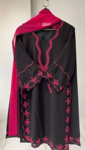 Conjunto de Kurta y Palazzo Negro Bordado para Mujer con Dupatta Rosa |   Elegante Traje Étnico para Fiesta - Product Image 6