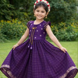Colección de Bodas, Últimos Diseños Tradicionales Indios Modernos, Lehenga Choli de Brocado para Niños, Disponible a Precio de Mayoreo desde India - Product Image 1