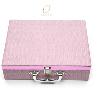 Boîte de rangement de luxe rose en velours pour bracelets, étui organisateur de bijoux haut de gamme en cuir PU avec poignée, vente en gros pour femmes - Product Image 3