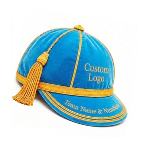 Casquette d'honneur en velours personnalisée, similaire aux casquettes d'honneur traditionnelles de rugby, fabricant et fournisseur de casquettes d'honneur australiennes - Product Image 4