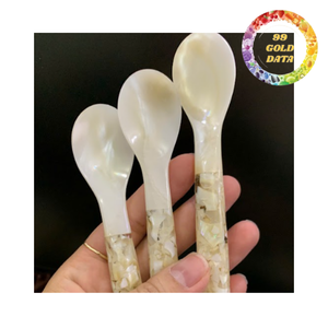 Cuchara de Concha Natural Brillante con Diseño Moderno y Lujoso, Ecológica, 99 Gold Data, para Restaurantes y Servicios de Catering - Product Image 1