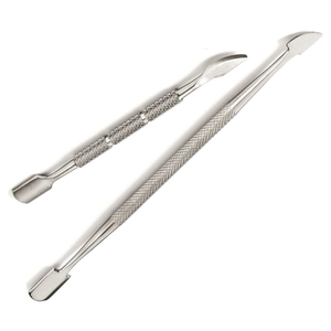 El empujador de cutículas para el cuidado de las uñas ayuda a dar forma a las cutículas y limpiar los lados de las uñas para un mejor resultado de manicura en casa o en el salón. - Product Image 3