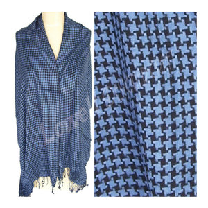 Elegante Bufanda/Estola Pequeña de Viscosa con Diseño de Pata de Gallo para Mujer, Ligera, Suave, Transpirable, Moderna y Clásica - Product Image 1