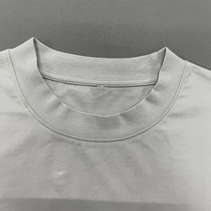 T-shirt blanc pour homme Life Is Good, coupe classique, jersey de coton, col rond, imprimé avec inscription sur le devant - Product Image 5