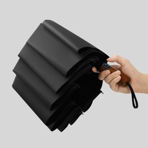 Dd3699 Grand parapluie pliant automatique à 10 baleines avec manche en bois, personnalisable pour publicité, cadeau d'affaires pour homme - Product Image 3