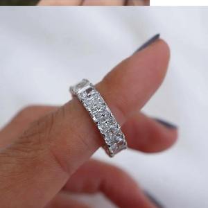 Anillo de Joyería de Calidad Premium para Parejas, Regalo Romántico para Aniversario, Cumpleaños y Ocasiones Especiales, Disponible para la Venta - Product Image 5