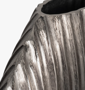 Jarrón Decorativo Moderno de Metal Plateado, Aluminio Acanalado, Ecológico, Personalizable, para Hotel, Centro de Mesa para Bodas, Hecho a Mano, Venta al Por Mayor - Product Image 6