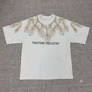 Camiseta de Lujo para Hombre al por Mayor OEM 2026, Camiseta de Alta Calidad con Logotipo Personalizado Bordado e Impreso, Diseño en Blanco, Fabricada por TRIOTAKE INDUSTRY - Product Image 3