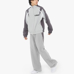 Ensemble de survêtement coupe-vent personnalisé pour homme : veste coupe-vent et pantalon de survêtement en nylon détachable avec fermeture éclair - Product Image 4