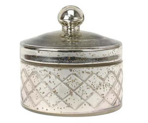 Tarro de almacenamiento de cera perfumada hecho a mano, forma redonda con grabado en plata, perfecto para decoración elegante del hogar y accesorios de iluminación - Product Image 1