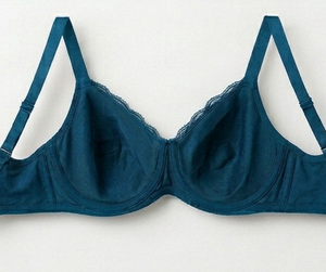 Soutien-gorge pour femme bleu sarcelle à armatures, bonnet complet, bretelles réglables, bordure en dentelle, dos en Y, fermeture à trois agrafes, respirant, en Spandex et Nylon - Product Image 3