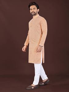 Kurta vert Lucknavi Chikankari pour homme avec pyjama en coton blanc, coupe régulière, longueur cheville, tenue traditionnelle pour toutes les saisons - Product Image 4