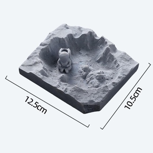 Cartoon <b>Astronaut</b> <b>Light</b> Gray Smokeless Aluminum Ashtray Novelty Decorative Tabletop Creative Design Durable Heat Resistant - Product Image 3