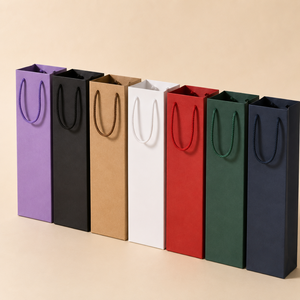 Bolsas de Regalo de Papel para Botellas de Vino Personalizadas al por Mayor con Asas de Cuerda |   Bolsas de Embalaje de Lujo para Vino, Bolsas de Regalo de Papel Impresas Personalizadas - Product Image 2