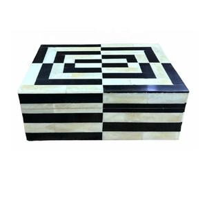 Caja de baratija de joyería multiusos para mujer, organizador de incrustaciones de hueso blanco y negro con textura suave, regalo novedoso para el hogar - Product Image 2