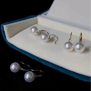 ต่างหูมุกน้ำจืดธรรมชาติขนาด 9-10 มม. ความเงางามสูง ทรงกลม สะท้อนแสง ขนาดใหญ่ โปร่งใส - Product Image 1