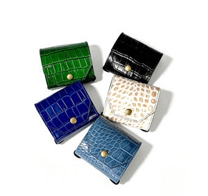 กระเป๋าสตางค์หนังแท้ลายนูน Croco ยี่ห้อ Castello รุ่นบางยาว พร้อมคลิปหนีบเงินแม่เหล็ก กระเป๋าสตางค์หรูสำหรับผู้ชาย สั่งทำโลโก้ได้ - Product Image 6