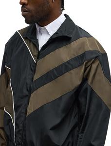 Chaqueta Deportiva Retro de Nailon con Cierre y Logotipo Bordado Personalizado, Chaqueta Cortavientos para Hombre - Product Image 4