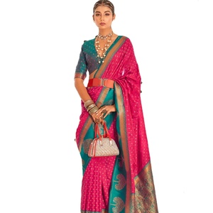 El último diseñador suave Banarasi Paithani con el borde tejido de cobre Zari Saree de Fab Zone - Product Image 1