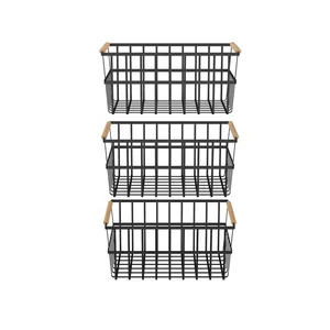 Fabricant et exportateur d'articles décoratifs : paniers en fil métallique faits à la main pour les magasins de décoration intérieure, paniers à fruits en métal de luxe faits à la main - Product Image 2