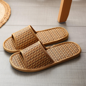 Pantuflas Ecológicas Antideslizantes de Lino para Parejas, Hombres y Mujeres, de Verano e Invierno, de Bambú, Ratán y Paja, para el Hogar y Hoteles - Product Image 1