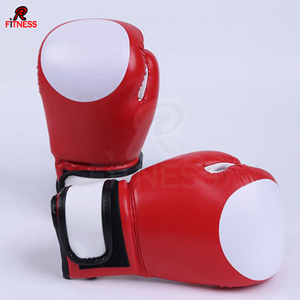 Gants de boxe professionnels RC Fitness Wear en cuir premium avec fermeture auto-agrippante réglable, absorption des chocs, unisexe - Product Image 1