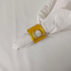 Top Design clair résine époxy rond de serviette forme Unique support de décoration de Table pour Restaurant et fête de mariage stocké - Product Image 1