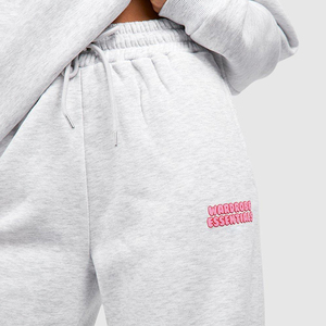 Ensemble sweat à capuche gris à quart de zip et pantalon large pour femme, 100 % coton respirant, coupe décontractée ample avec logo rose imprimé, idéal pour l'automne - Product Image 5