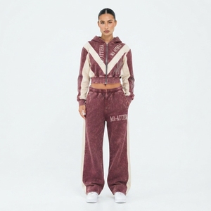 Conjunto de Sudadera Corta con Cremallera y Pantalones Anchos de Chándal Color Granate Crema con Lavado Ácido para Mujer, Venta al por Mayor OEM - Product Image 1