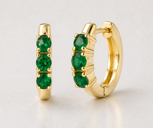 ต่างหูห่วงประดับเพทายสีเขียวชุบทอง 18k รูปทรงเรขาคณิตสามเม็ด เงินแท้ 925 สำหรับผู้หญิง ของขวัญสำหรับงานปาร์ตี้ - Product Image 1